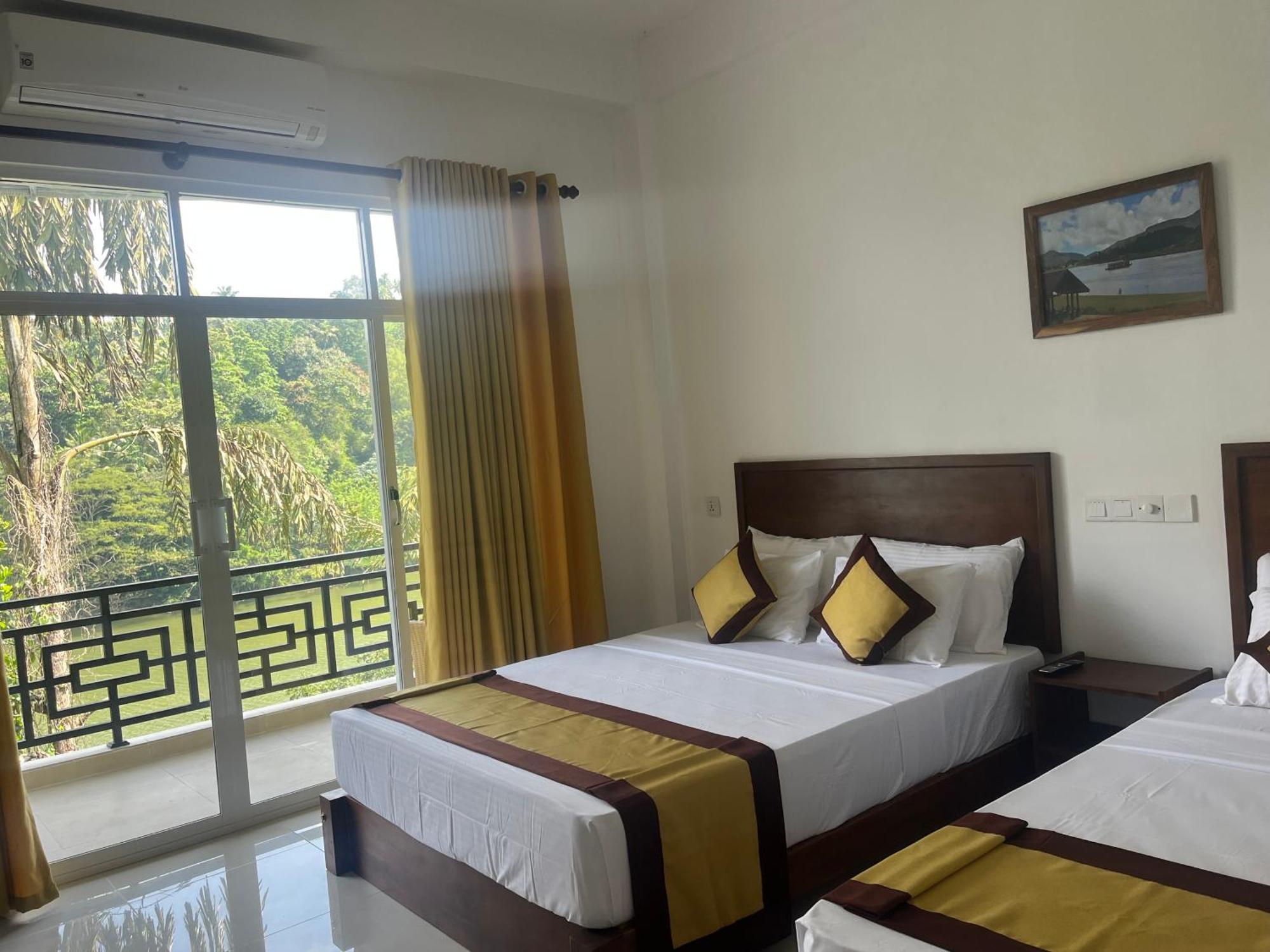 Kandy Rivers Edge Nature Resort Exteriör bild